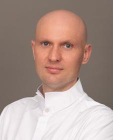 <center> Андрей Геннадьевич <br> Самородов
